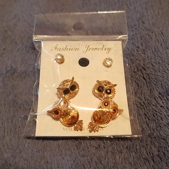 3 pack of Owl Earings - Picture 2 of 4